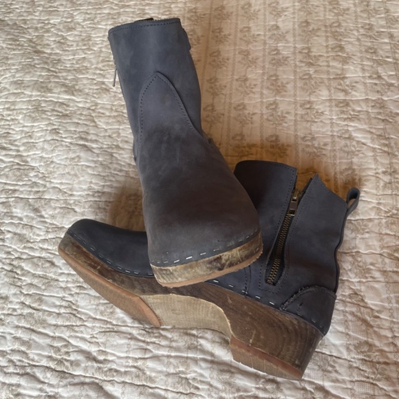 Sandgrens Manhattan clog boot in blue nubuck - Picture 8 of 9